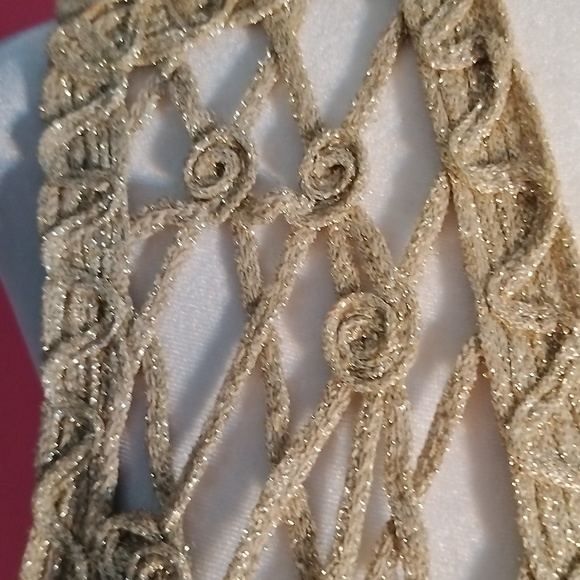 Lisa Original woman's beautiful Crochet gold glitter vest, - Picture 5 of 8